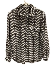 Pleione Women’s Tunic Blouse Geometric Print Long Sleeve Button Down Size Medium