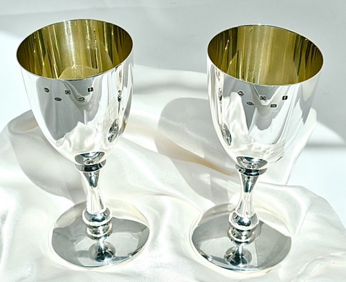 Pair Of Sterling Silver & Gilt Wine Goblets, By Carr’s + Presentation Case :444g - Picture 20 of 21