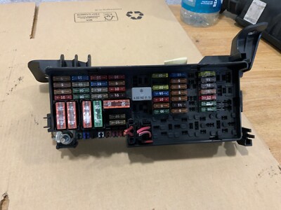 Mercedes M Klasse Sicherungskasten Modul 2009 Diesel A1645403072 ML W164