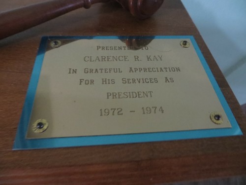 NJ CONSUMER FINANCE ASSOC. PRESENTED TO CLARENCE KAY PRES. 1972-74 GAVEL AWARD - Picture 3 of 9