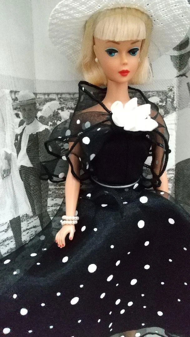 Barbie 1997 Beach Blanket Barbie Doll Convention San Diego Black Polka Dot Dress