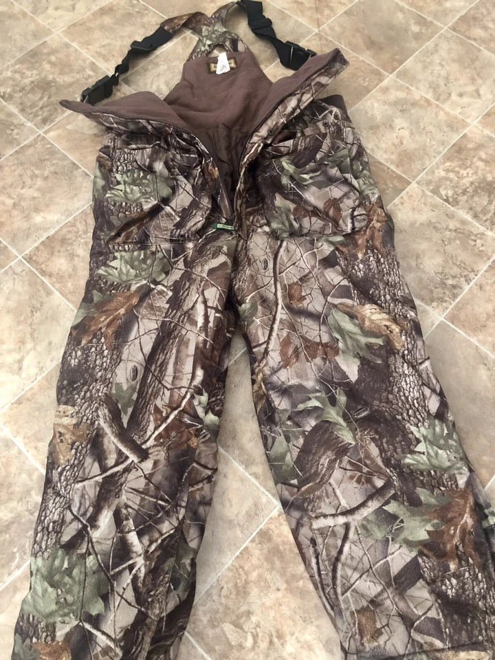 Remington XL Forest Real Tree Camo Insulated Overalls Hunting Bibs H2O Backpack - Image 2 of 4