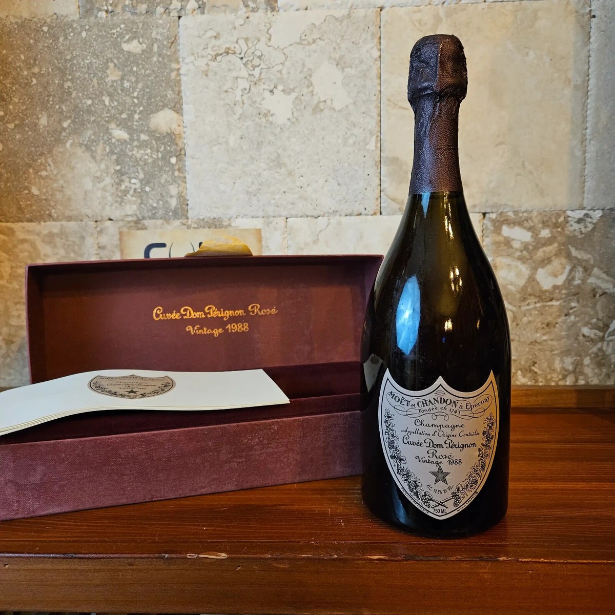 Cuvée Dom Pérignon ロゼ 1985年1988年セット 1988 Dom Perignon Rose Champagne in Gift Box [ST-97pts] | eBay