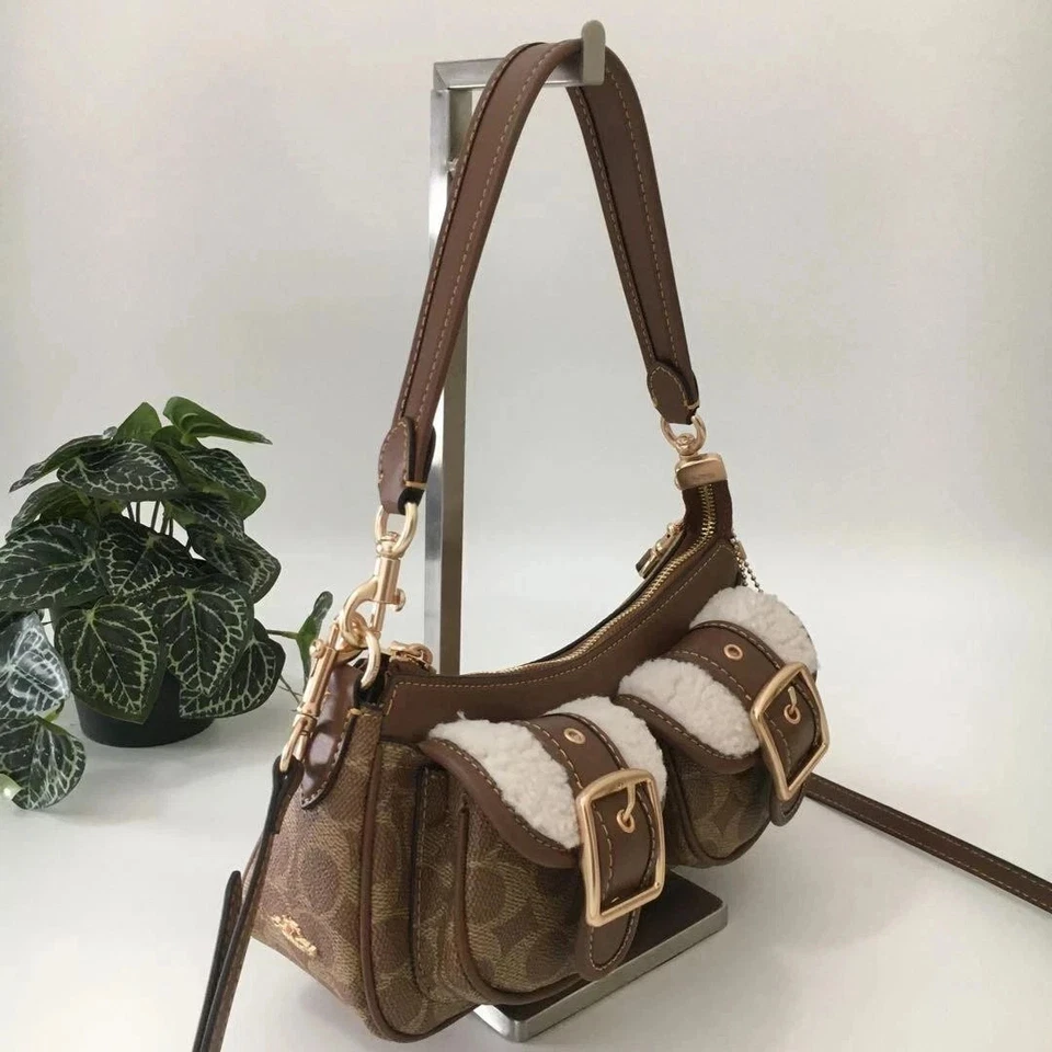 Bolso Baguette Coach Ashton CY658 en Lona Signature con Piel de Oveja Nuevo Outlet Foto 3 de 4