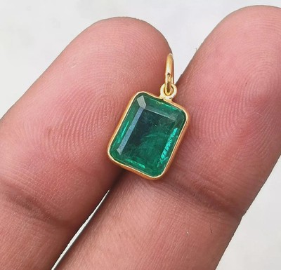 Emerald Gold Charm Pendant - 18k Solid Gold Handmade Necklace Gemstone Pendant