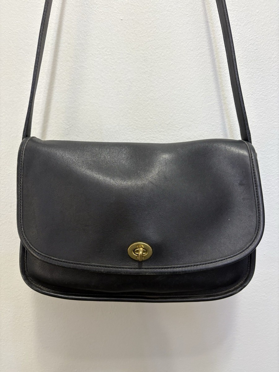 COACH Vintage 9790 Legacy City Bag Turnlock Flap Crossbody Leather