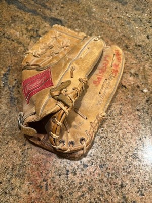 Rawlings Wing Tip Fastback Deep Well (XFCB 17) Infield Glove RHT