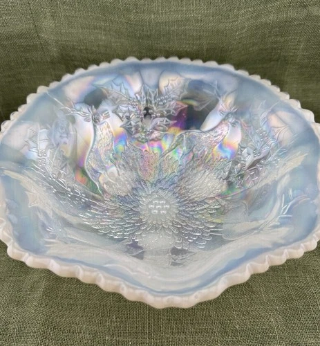 Vintage Fenton White Opalescent Carnival Glass Stag And Holly Footed Bowl