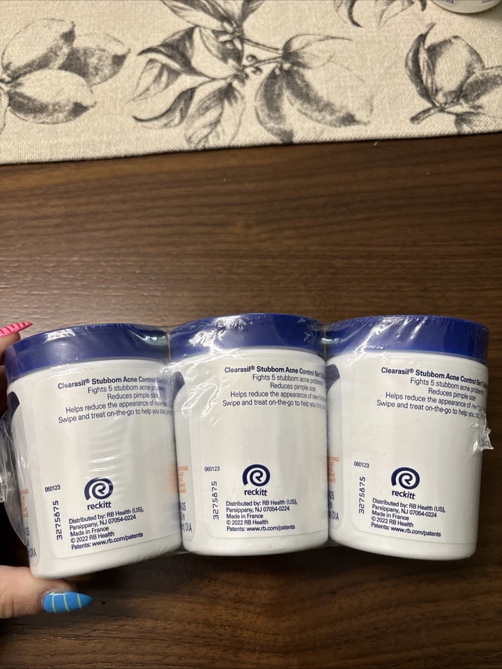 3 件 Clearasil Ultra 5 合 1 垫 90 件罐 EXPIRES 8/2026 全新 — 第 3/4 张图片