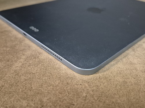 Apple iPad Air 4th Gen 256GB Wi-Fi Genuine Silver FAST SHIPPING READ DESCRIPTION - Picture 14 of 18
