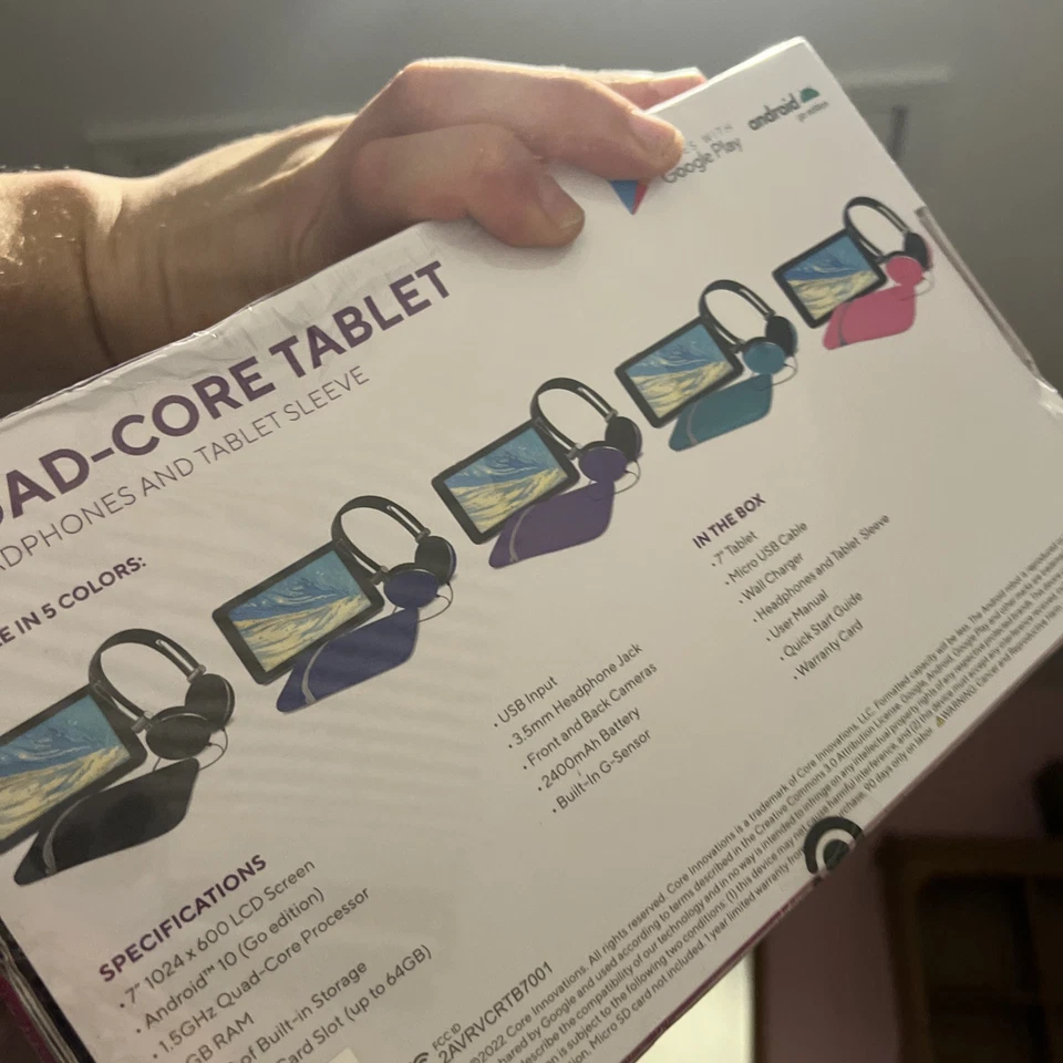 - CRTB7001 - 16GB - WiFi - 7inch Droid Tablet + Sleeve Headphones  unopen sealed - Image 3 of 4