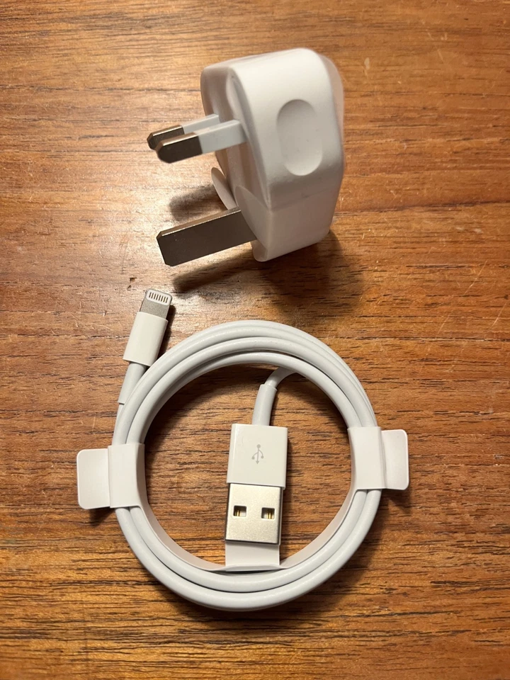 Apple iPad Air 2 2014 128GB Silver Model A1566 WiFi Only - Image 4 of 4