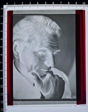Laurence Olivier 5x4