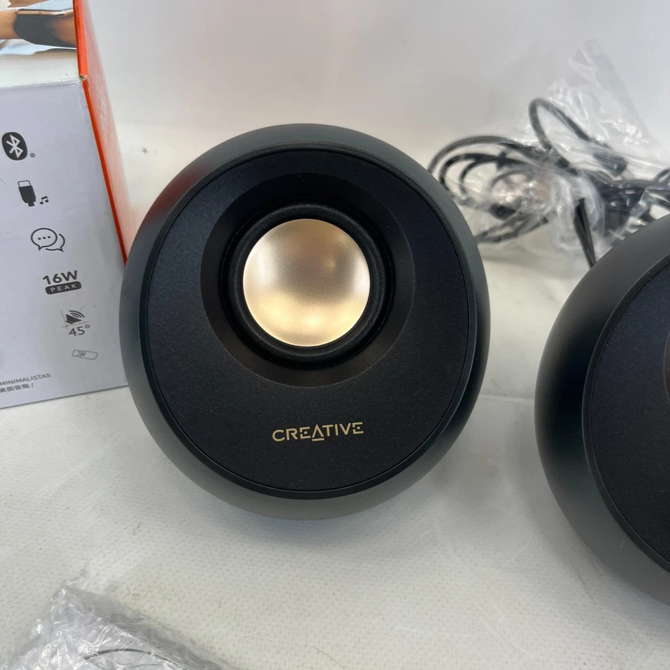 Creative Pebble V3 Minimalistic USB-C Powered Bluetooth Desktop Speakers Black - Image 2 of 4