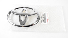 GENUINE TOYOTA AVALON HIGHLANDER RAV4 FRONT GRILLE EMBLEM 90975-02100 9097502100