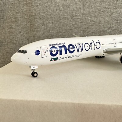 JC wings キャセイ 777-300ER 1/200　ワンワールド 1/200 B777-300ER キャセイパシフィック ワンワールド B-KQI