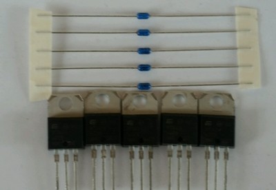 IC Circuito Integrato BTA24-600B BTA24-600 BTA24 Triacs 25A 600V - Foto 10