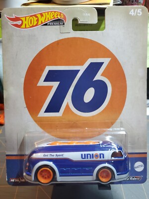 NEW Hot Wheels Pop Culture 2023 1:64 76 Haulin' Gas NOC 