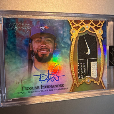 2022 Topps Dynasty - Autograph Patches Teoscar Hernandez #DAP-TH2 1/1