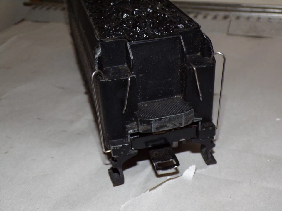 Lionel Vintage Original 2426w whistle tender works great diecast body SHARP - Image 4 of 4