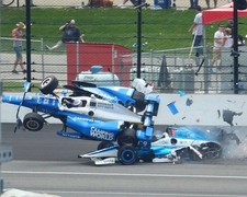 Jay Howard And Scott Dixon 2017 Crash At Indianopolis Iny 500 Blue Car 8x10 Pict
