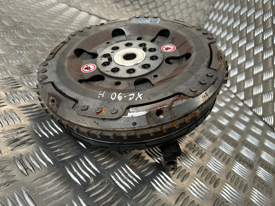 Volvo XC90 2017 Schwungrad 31473617 Benzin / Elektro 300kW UTO54962 - Bild 2 von 4