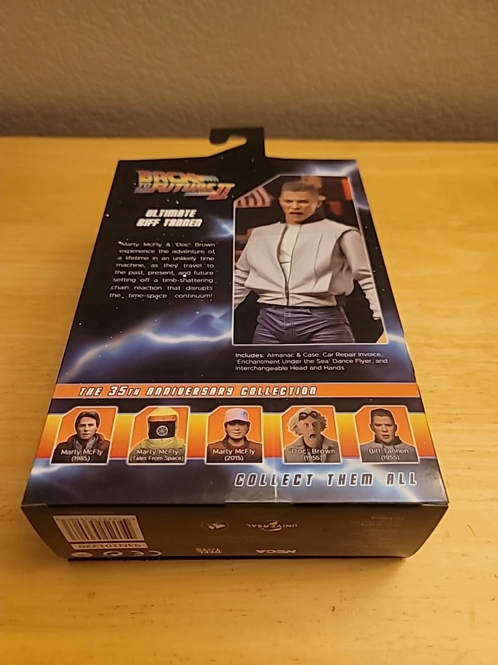 Figura NECA Regreso al Futuro 2 Deportes Almanaque Ultimate Biff Tanner Nueva en Caja-Rara Foto 3 de 4