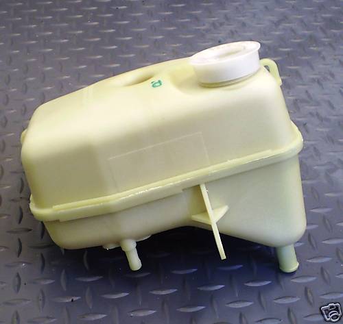PCF101590 Land Rover Discovery header tank - expantion bottle - Picture 1 of 1
