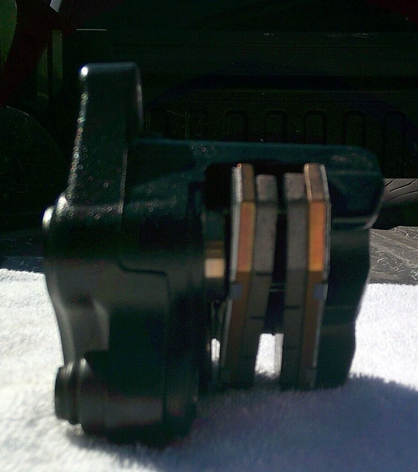 Harley Davidson Softail Slim 2023 pinza de freno trasera 41300192 nueva Foto 2 de 3