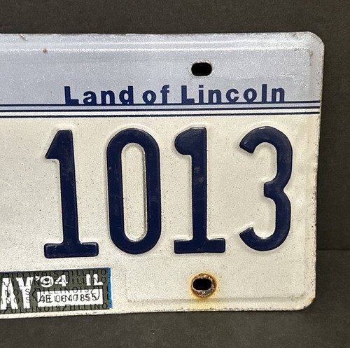 Illinois Vanity License Plate w/94 Sticker CAR 1013 (Officer Needs Assistance) - Picture 6 of 24