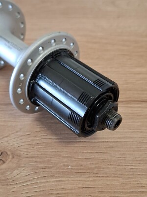 Shimano 700C 105 FH-1056ハブ ロードバイク Shimano NOS 105 FH-1056 Rear Hub 8-Speed 32H 130MM | eBay