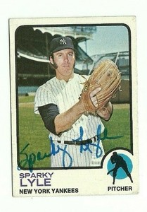 Sparky-Lyle-1973-Topps-autographed-auto-signed-card-Yankees