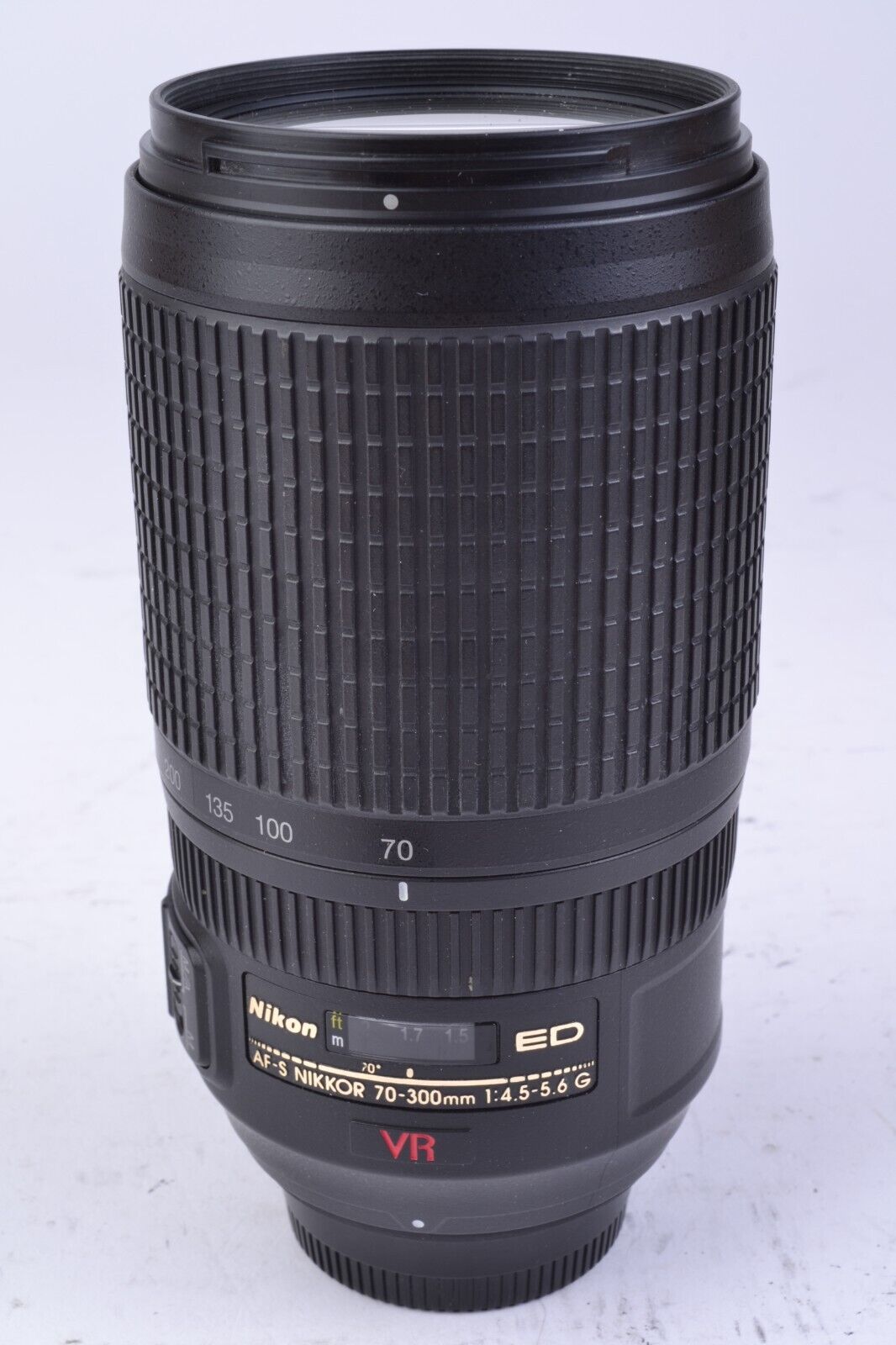 Nikon ニコンAF-S 70-300mm F4.5-5.6G ED VR