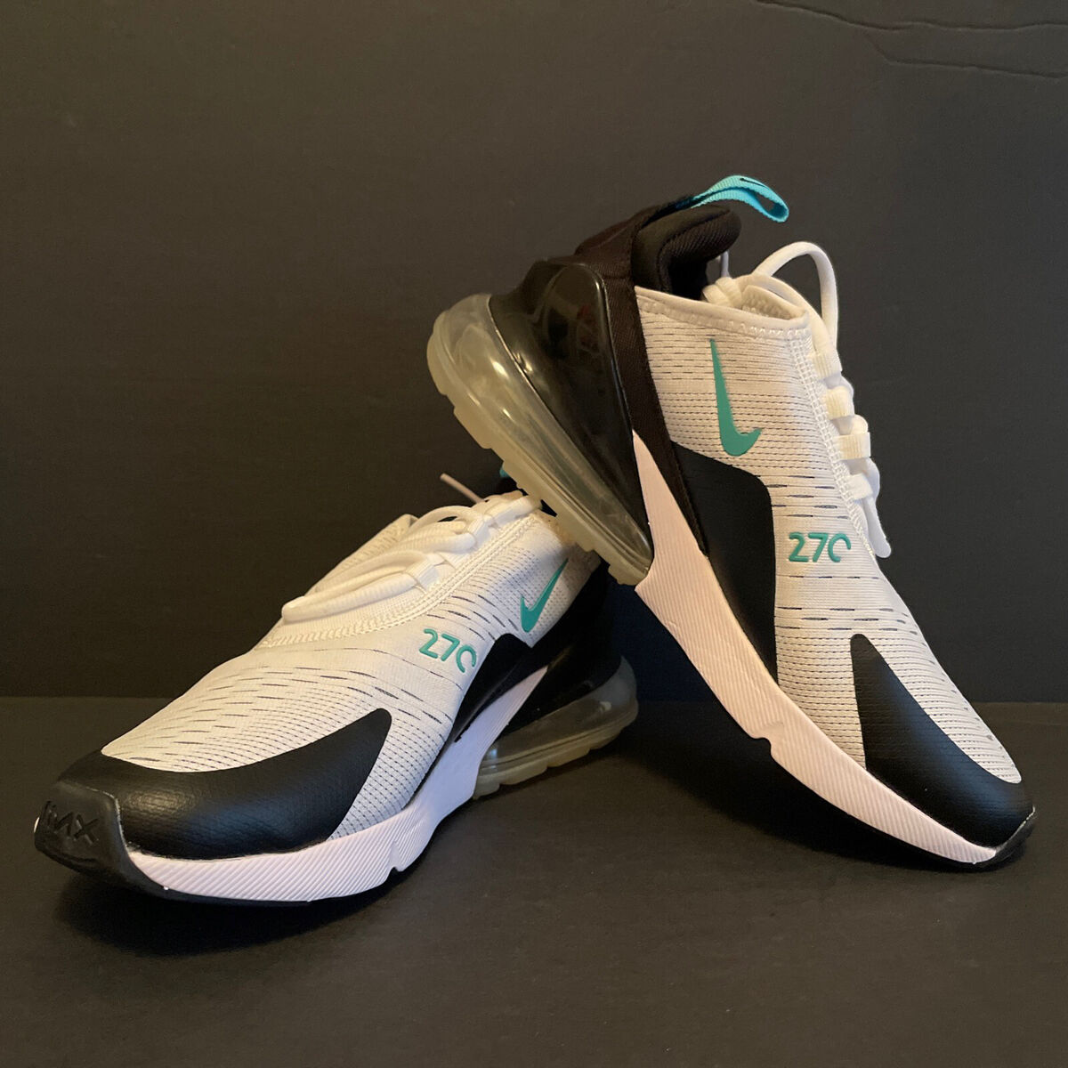 Nike AirMax270 Flyknit Sz. 7 White black | eBay Nike AirMax270 Flyknit Sz. 7 White black | eBay