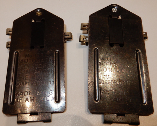 Lionel Postwar No. 153C Automatic Accessory Contactor Set of 2 O-Gauge - Picture 4 of 6