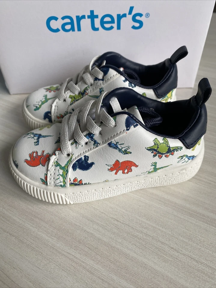 Carters Tug And Go Wipe Away Dinosaur Print Toddlers Size 5 - Imagem 4 de 4