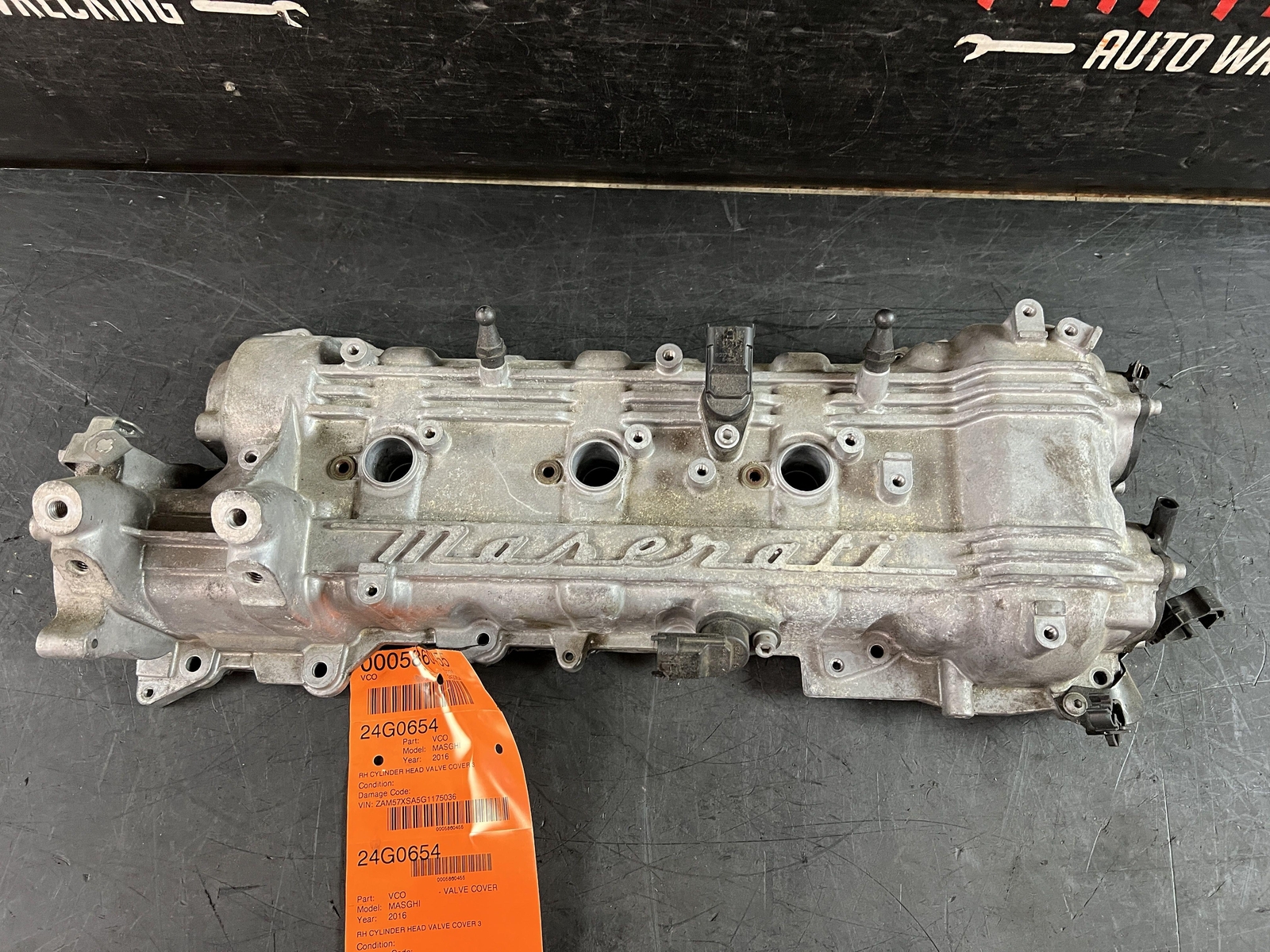 2016 MASERATI GHIBLI 3.0 BASE RIGHT PASSENGER SIDE CYLINDER HEAD VALVE COVER