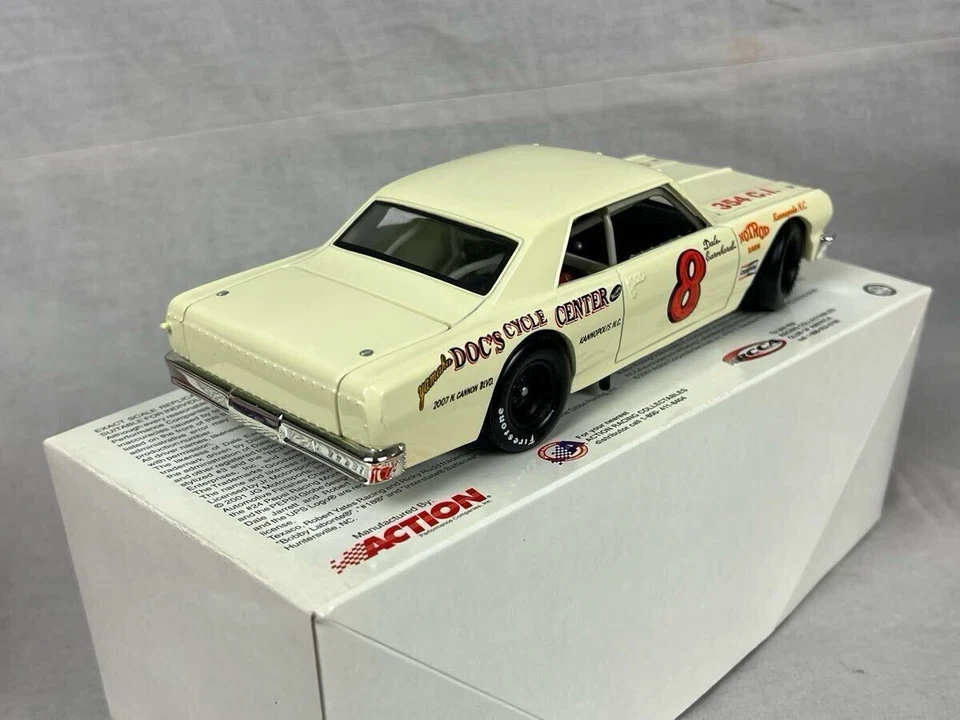 Rare NASCAR stock car racing '1964 Chevrolet Chevelle #8 Action 1/24 Chevrolet - Photo 2/4