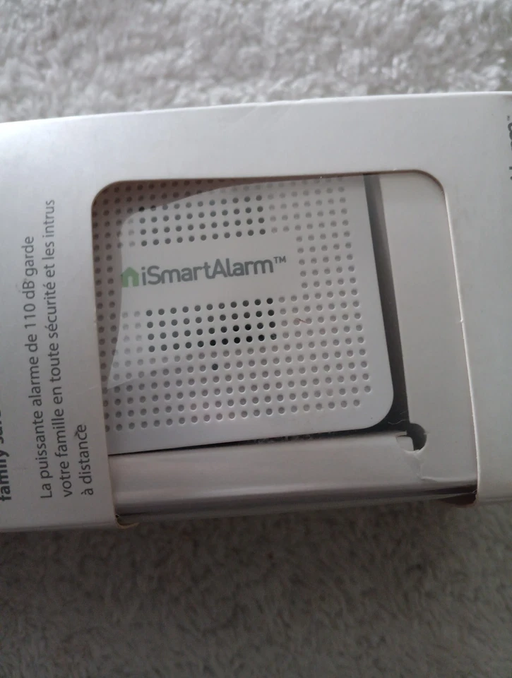 New iSmartAlarm Satellite Siren AS3 110db Adjustable Volume Alexa Compatible - Image 3 of 3