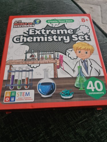 Science Kit Create Your Own Extreme Chemistry Set with 40 Experiments