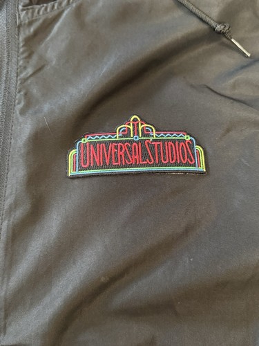VTG Universal Studios Full Zip Mesh Lined Pockets Black Windbreaker Jacket XL - Picture 3 of 7