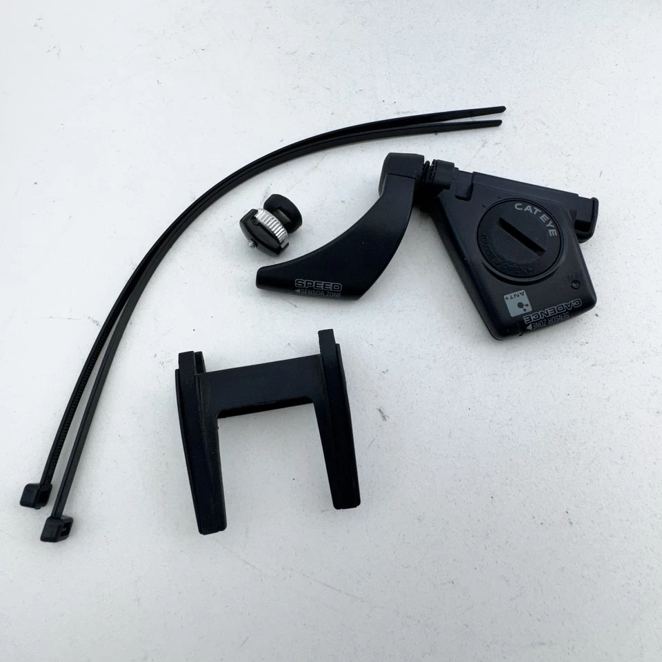 CATEYE Stealth 50 Speed Cadence Sensor Model ISC-11 Open Box A62 - Image 2 of 4