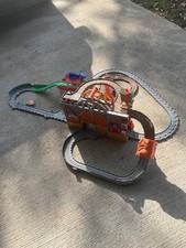 Thomas and Friends Pack and Play Buildings/Tracks x2