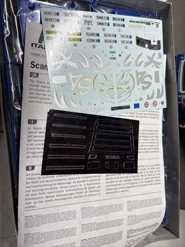 Italeri Truck 3850 Scania R620 Atelier Model Kit scala 1:24 sigillato - Foto 4 di 4
