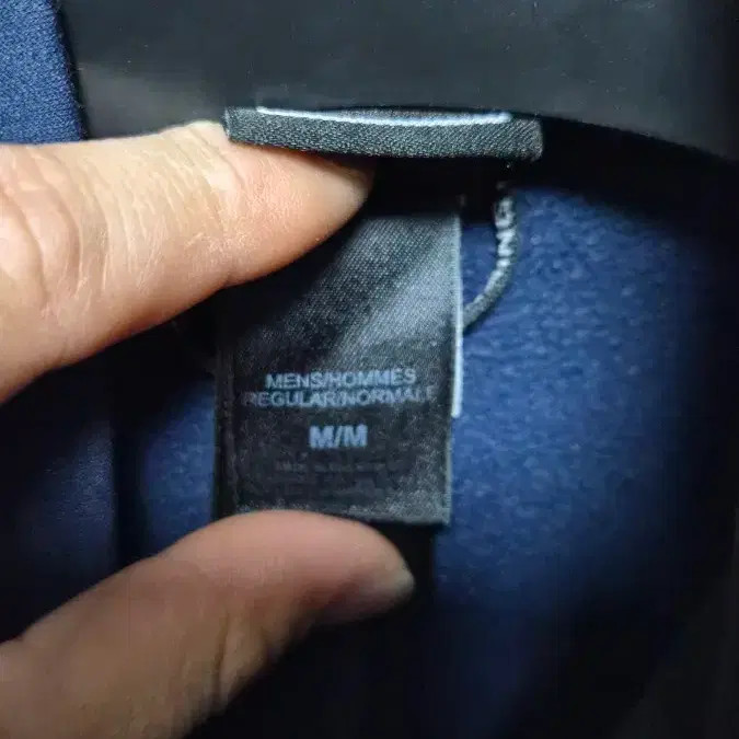 The North Face Blue Bicolor Banjak Jacket - M Size