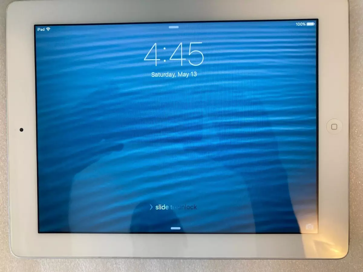 Apple iPad 2 (A1395) 16GB Wi-Fi Only White/Silver iOS Tablet w/ Blue Case  Bundle | eBay