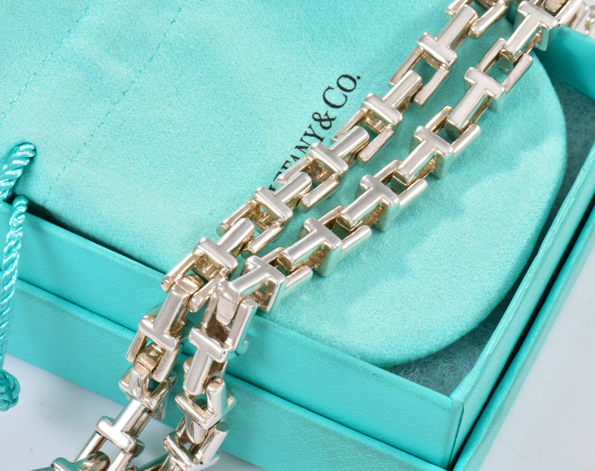 トビ　Tiffany ネックレス ティファニー コピー ネックレス ハート モチーフ シルバービーズ