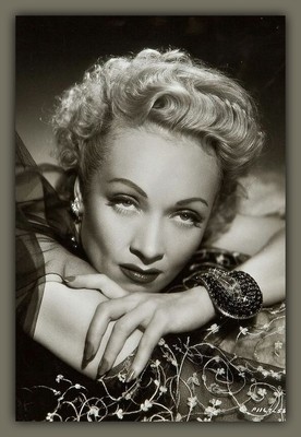 Marlene Dietrich - Bracelet - Hollywood Icon Image BIG MAGNET 3.5 x 5 inches