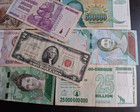 World Foreign currency 10 *small and Large Bank Notes* lot D351 — photo 10