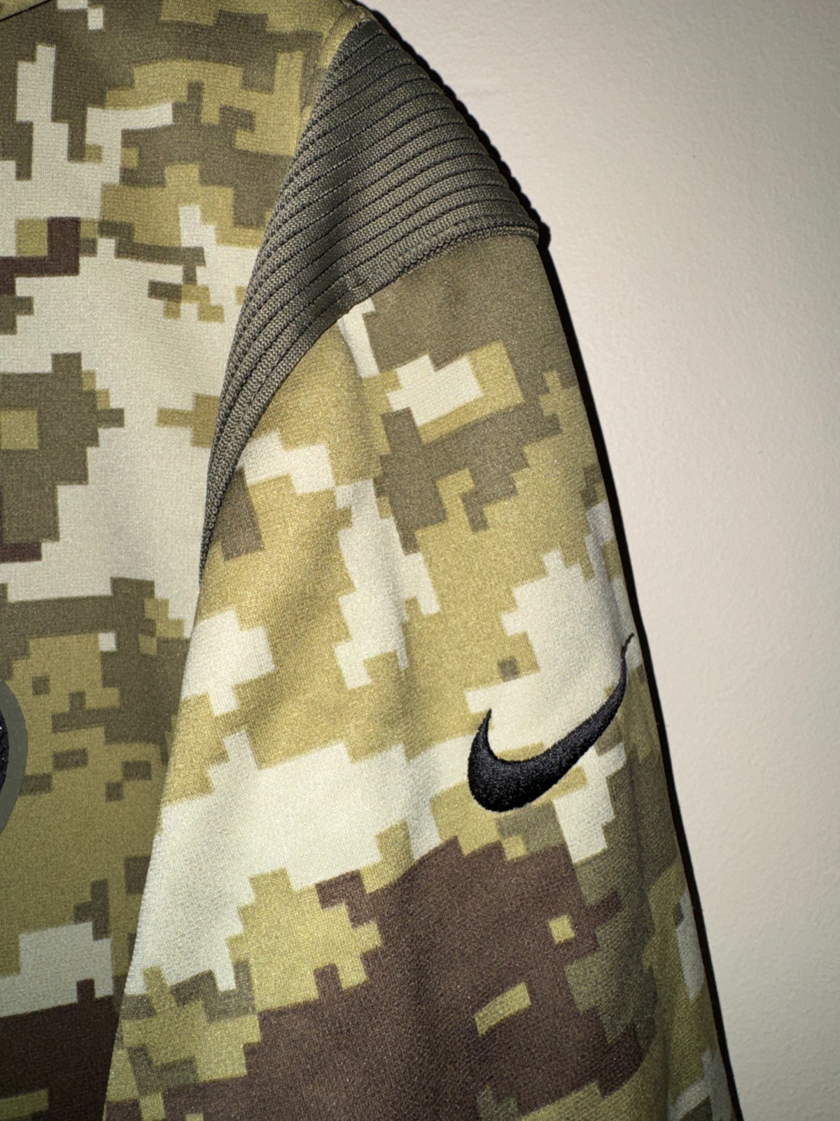 Nike Seattle Seahawks Team Issue Salute To Service Hoodie NFL Sideline Mens 2XL thumbnail 7